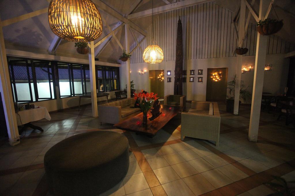 Coconut Palms Resort Vanuatu Port Vila Dış mekan fotoğraf