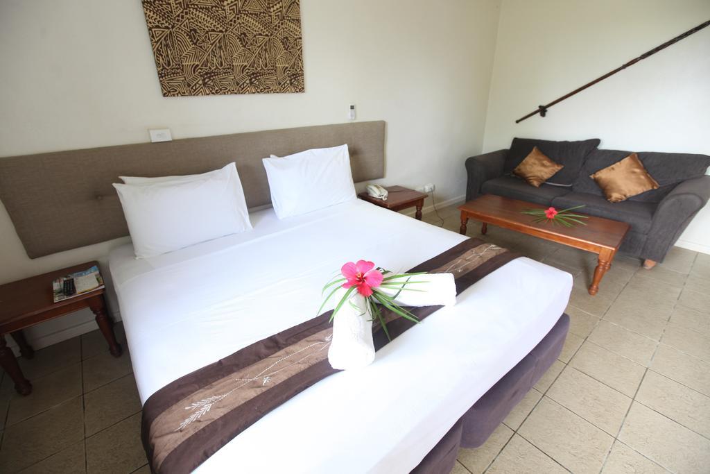 Coconut Palms Resort Vanuatu Port Vila Dış mekan fotoğraf