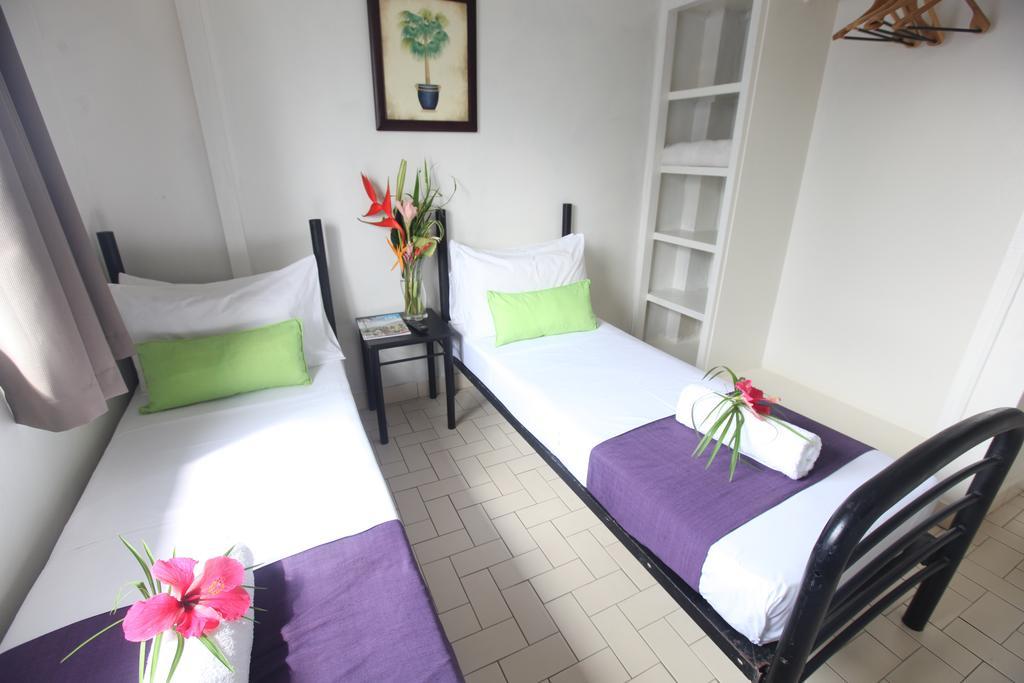 Coconut Palms Resort Vanuatu Port Vila Dış mekan fotoğraf