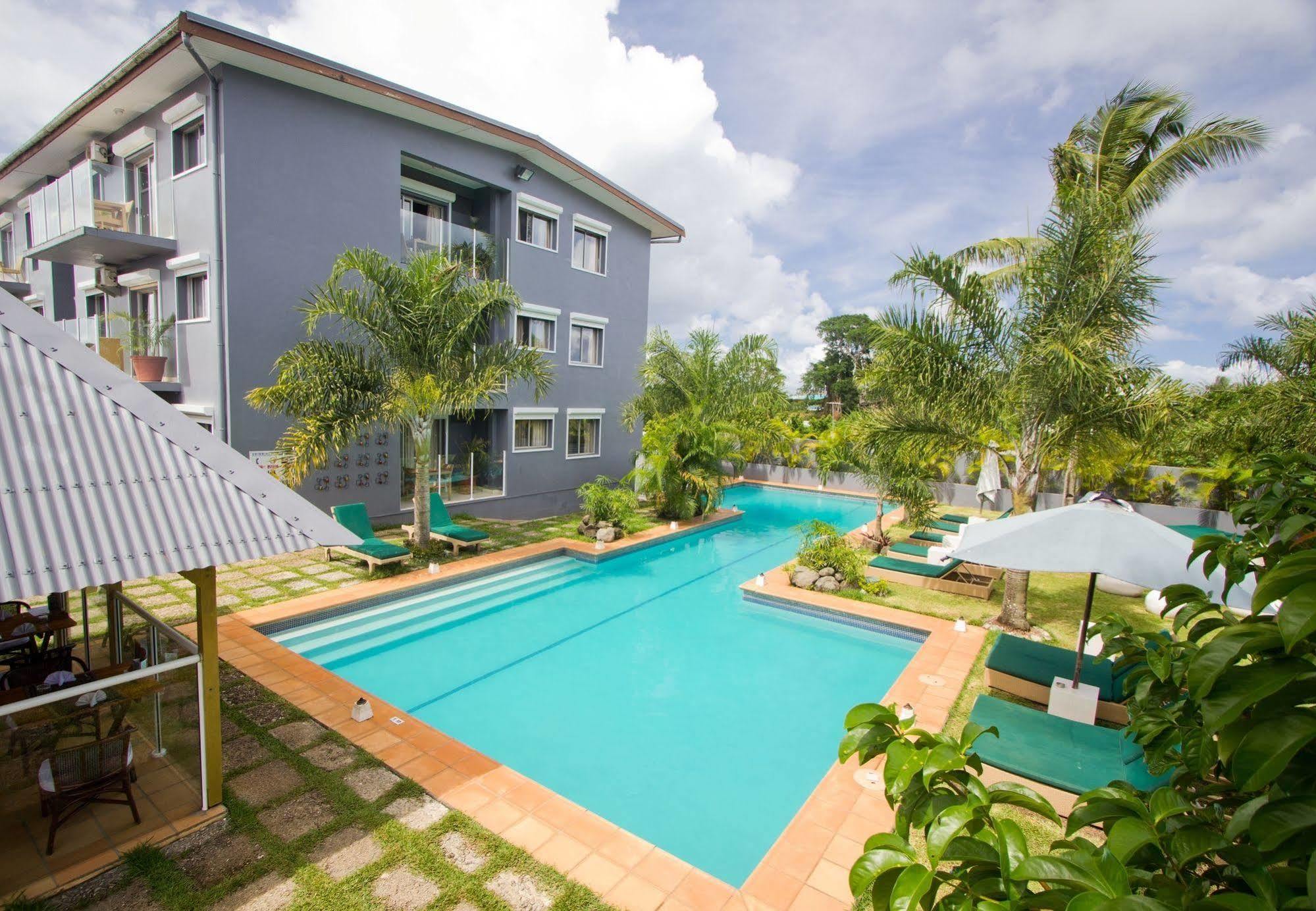 Coconut Palms Resort Vanuatu Port Vila Dış mekan fotoğraf