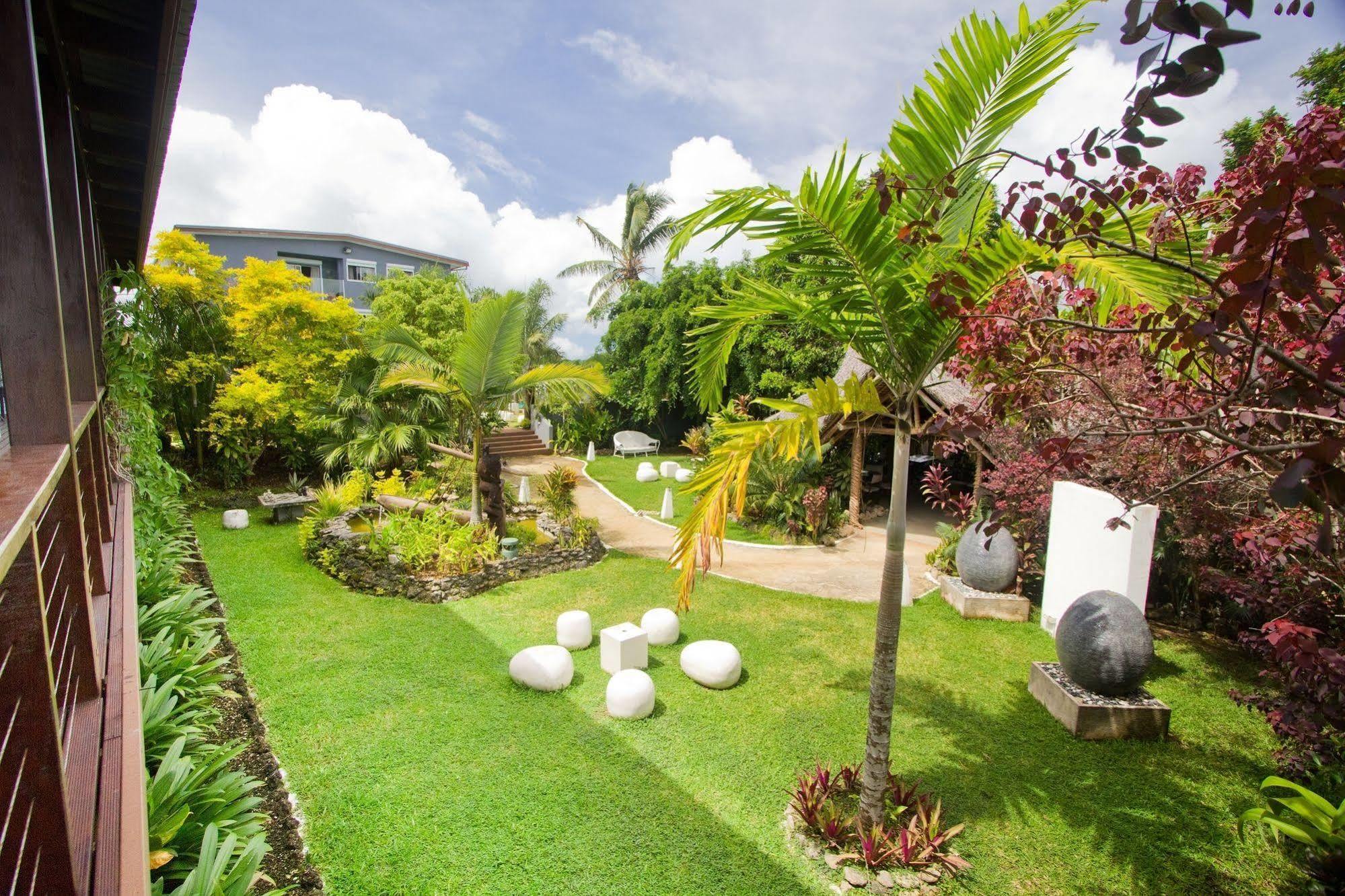 Coconut Palms Resort Vanuatu Port Vila Dış mekan fotoğraf