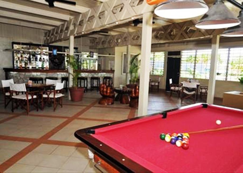 Coconut Palms Resort Vanuatu Port Vila Dış mekan fotoğraf
